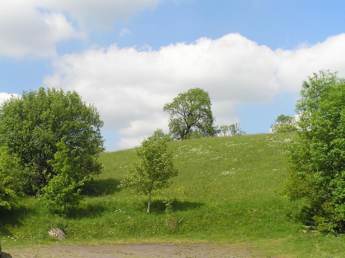 Glamping On The Hill Hotel Mells Bagian luar foto