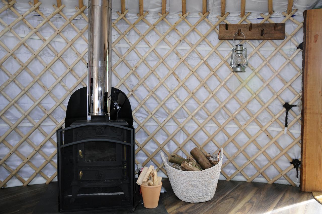 Glamping On The Hill Hotel Mells Bagian luar foto